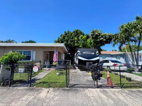 900 N 24th Avenue Hollywood FL 33020