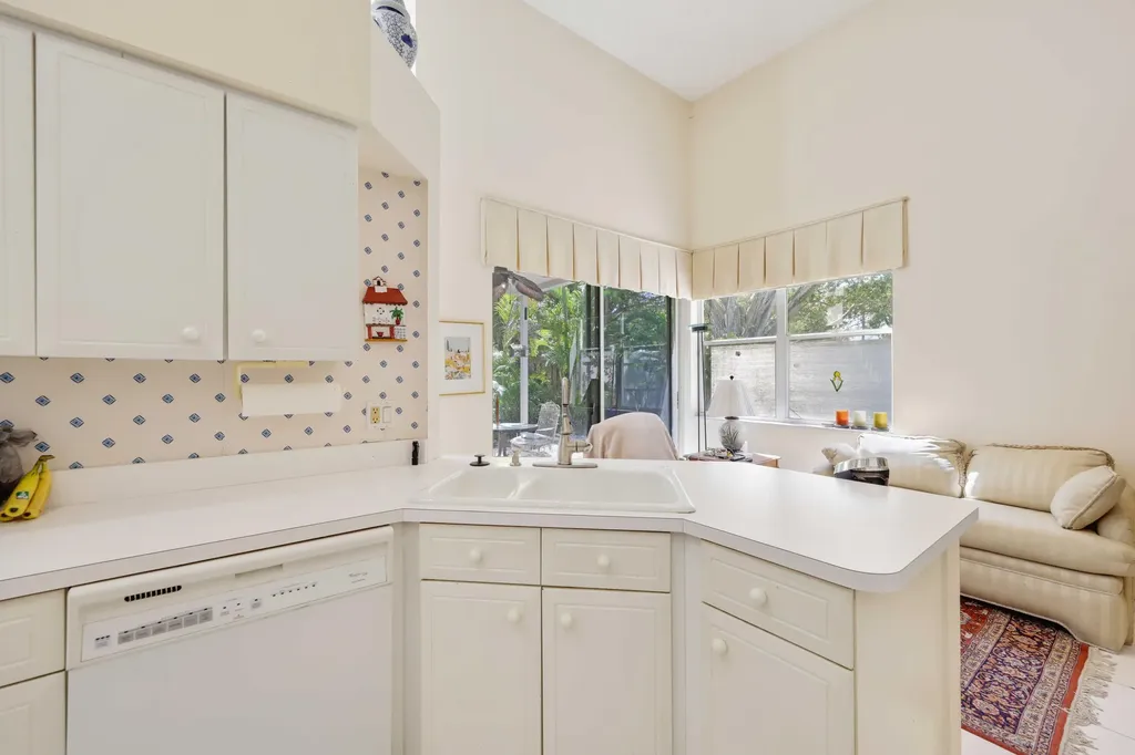 2502 NW 66th Drive Boca Raton FL 33496