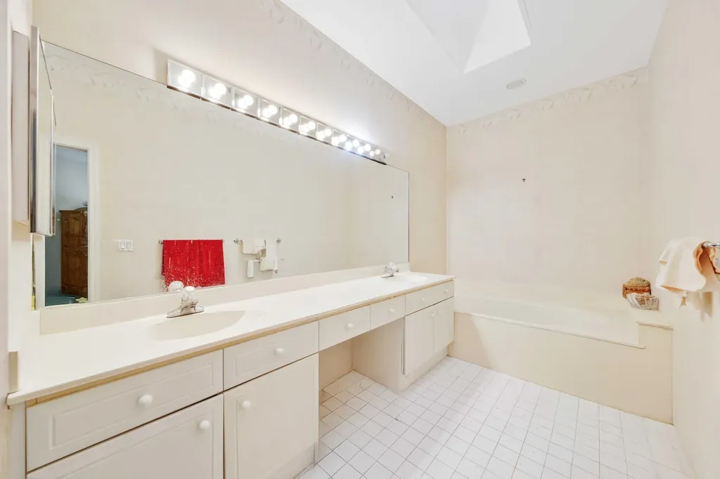 2502 NW 66th Drive Boca Raton FL 33496