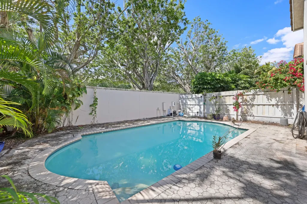 2502 NW 66th Drive Boca Raton FL 33496