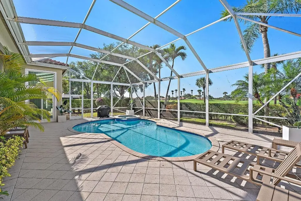 8988 Lakes Boulevard West Palm Beach FL 33412