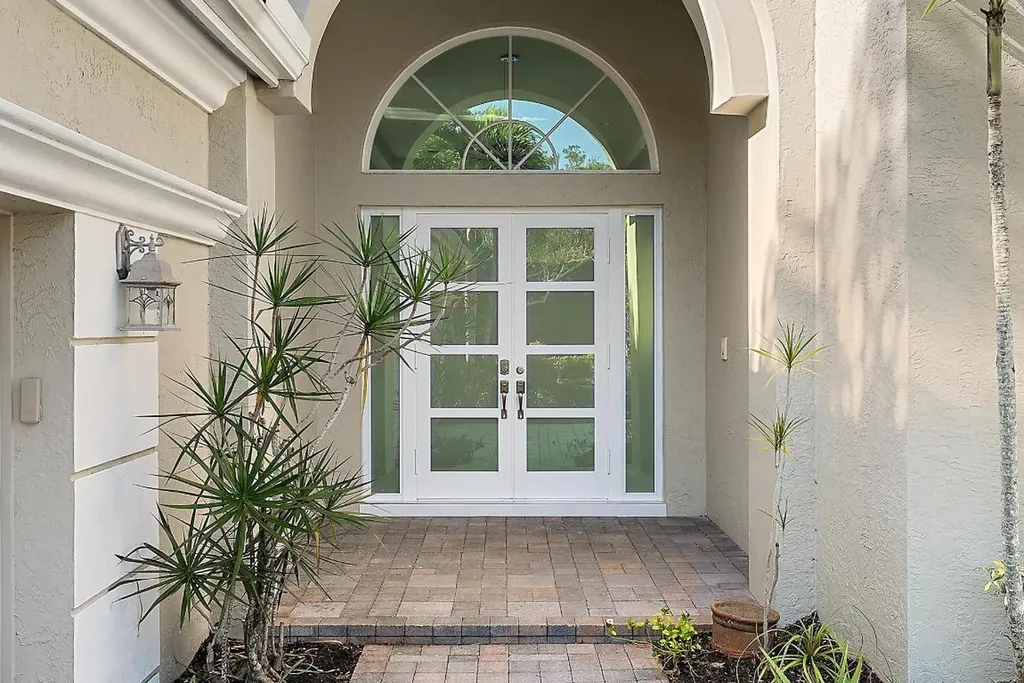 8988 Lakes Boulevard West Palm Beach FL 33412