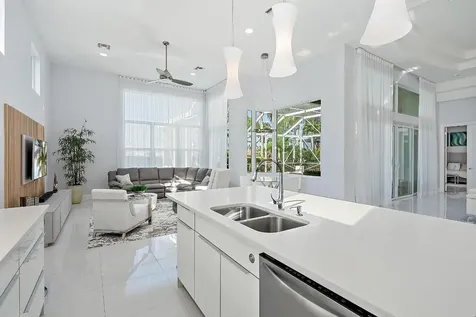 8988 Lakes Boulevard West Palm Beach FL 33412