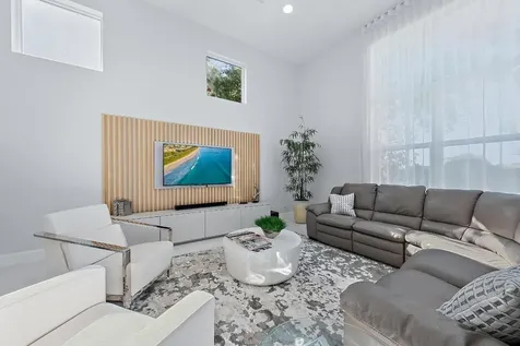 8988 Lakes Boulevard West Palm Beach FL 33412