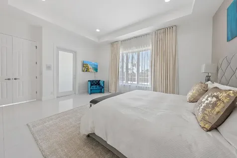 8988 Lakes Boulevard West Palm Beach FL 33412