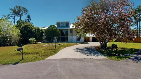 798 SE River Court Port St Lucie FL 34983
