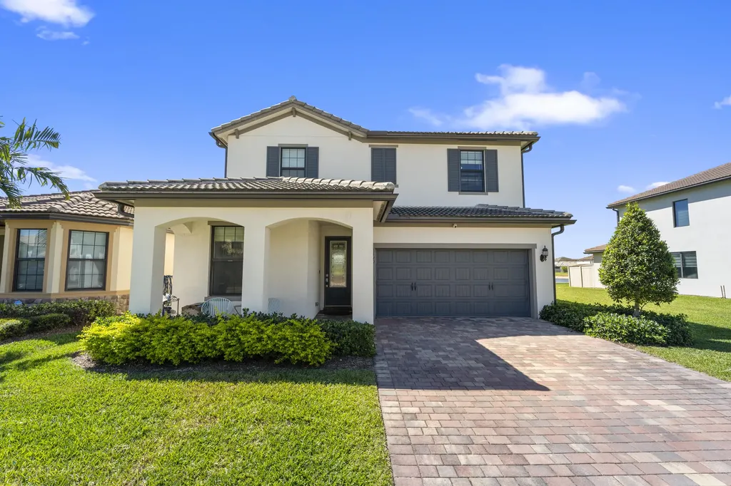 8190 Cinch Way Lake Worth FL 33467