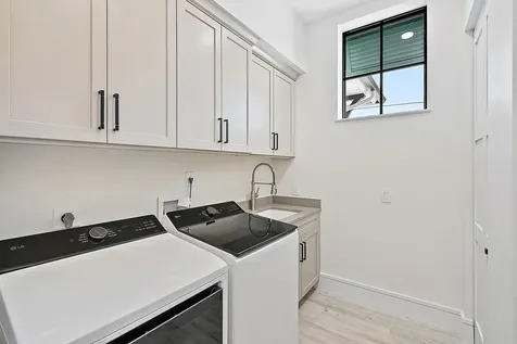 325 Fairway N Tequesta FL 33469