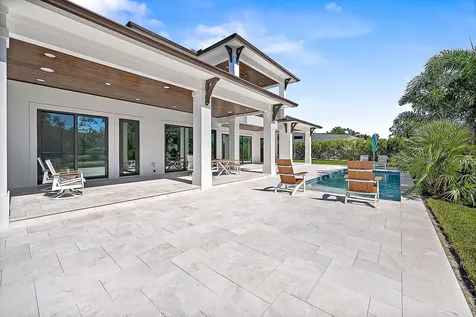 325 Fairway N Tequesta FL 33469