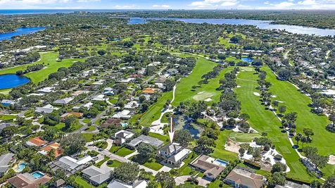 325 Fairway N Tequesta FL 33469