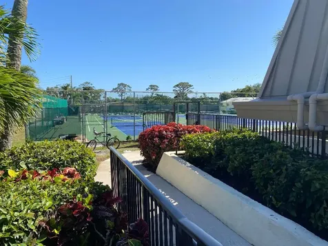 1800 SE Saint Lucie Boulevard Stuart FL 34996