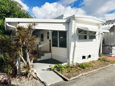 23 Hibiscus Drive Briny Breezes FL 33435