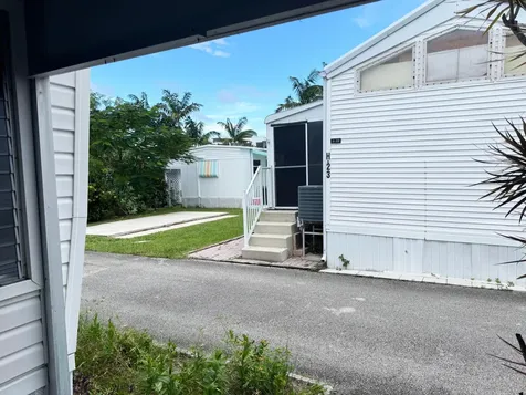 23 Hibiscus Drive Briny Breezes FL 33435