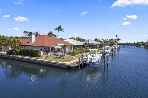 10726 SE Dock Court Hobe Sound FL 33455
