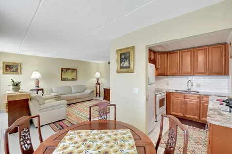 400 Village Green Circle W Palm Springs FL 33461