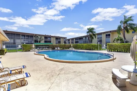 400 Village Green Circle W Palm Springs FL 33461