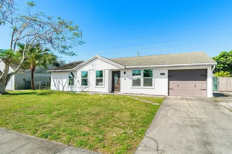1056 Grandview Circle Royal Palm Beach FL 33411