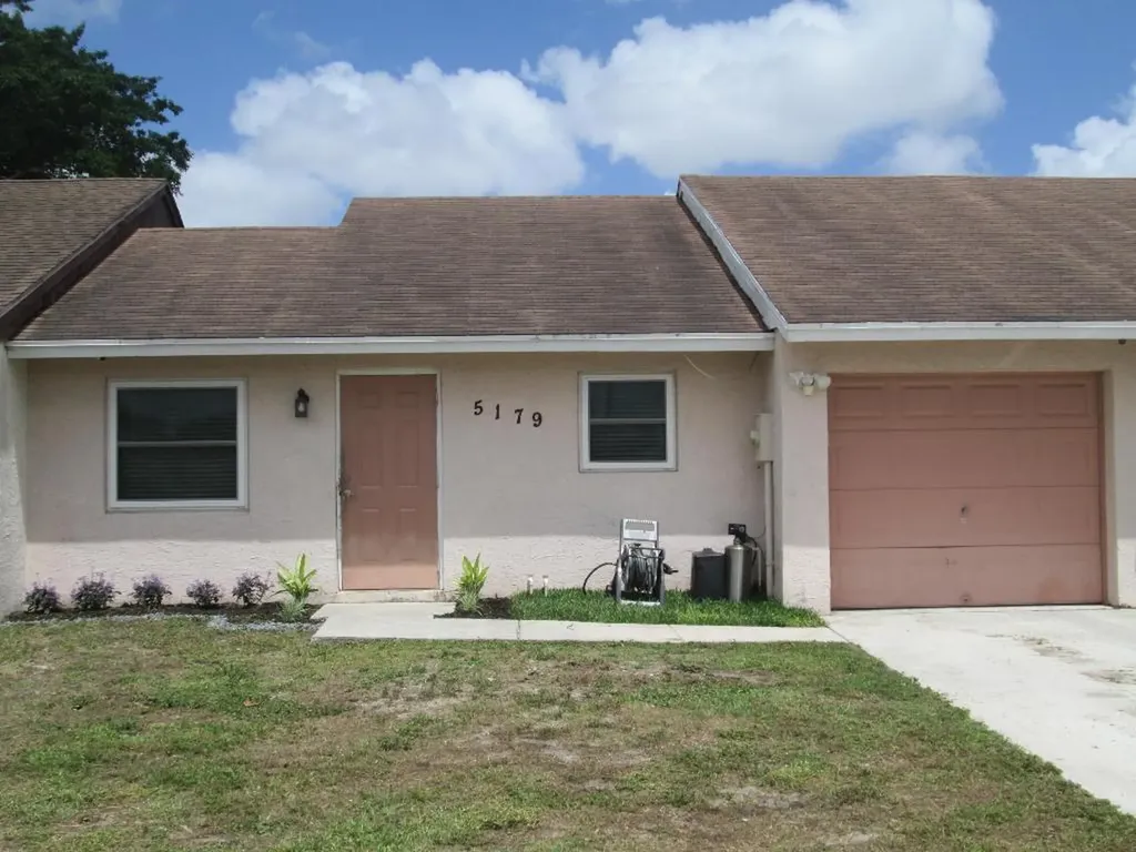 5179 Burnham Place Lake Worth FL 33463