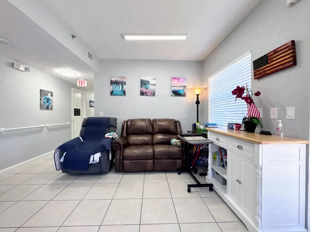900 N 24th Avenue Hollywood FL 33020
