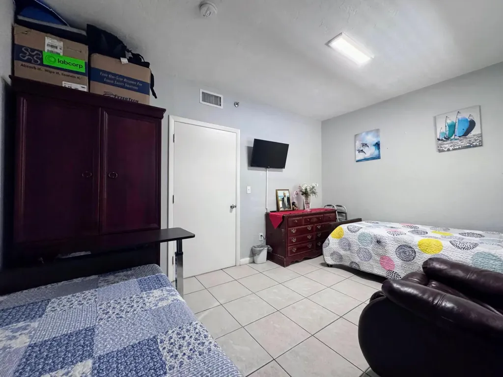 900 N 24th Avenue Hollywood FL 33020
