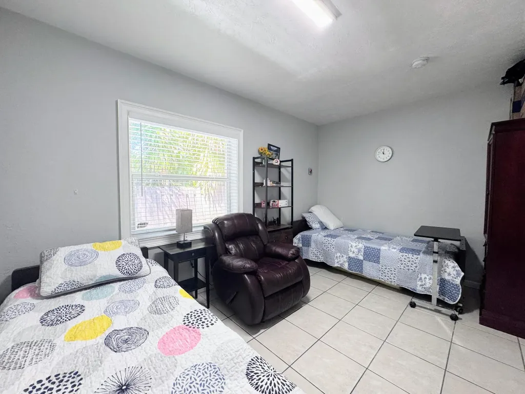 900 N 24th Avenue Hollywood FL 33020