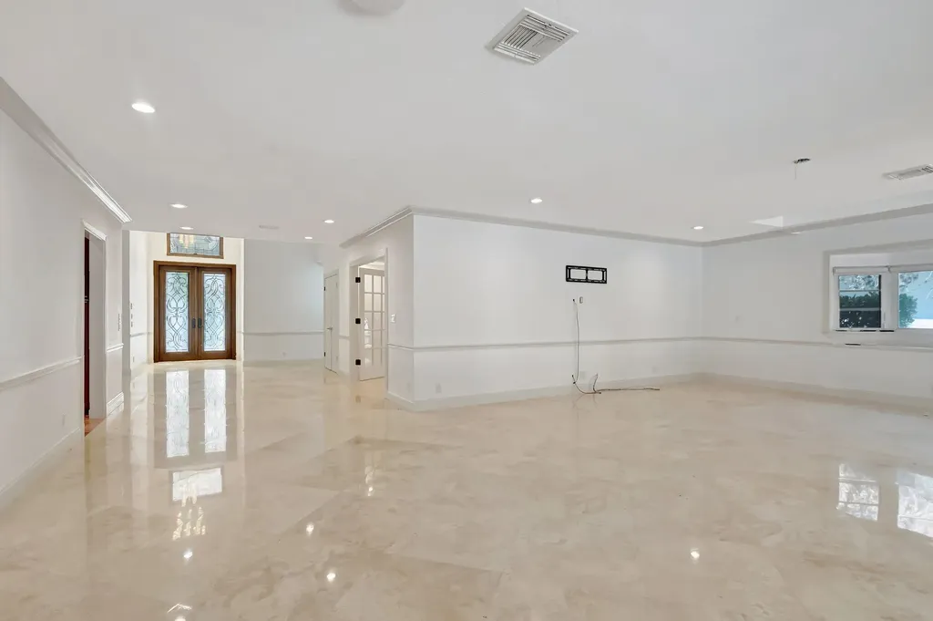 930 N Parkside Circle Circle N Boca Raton FL 33486