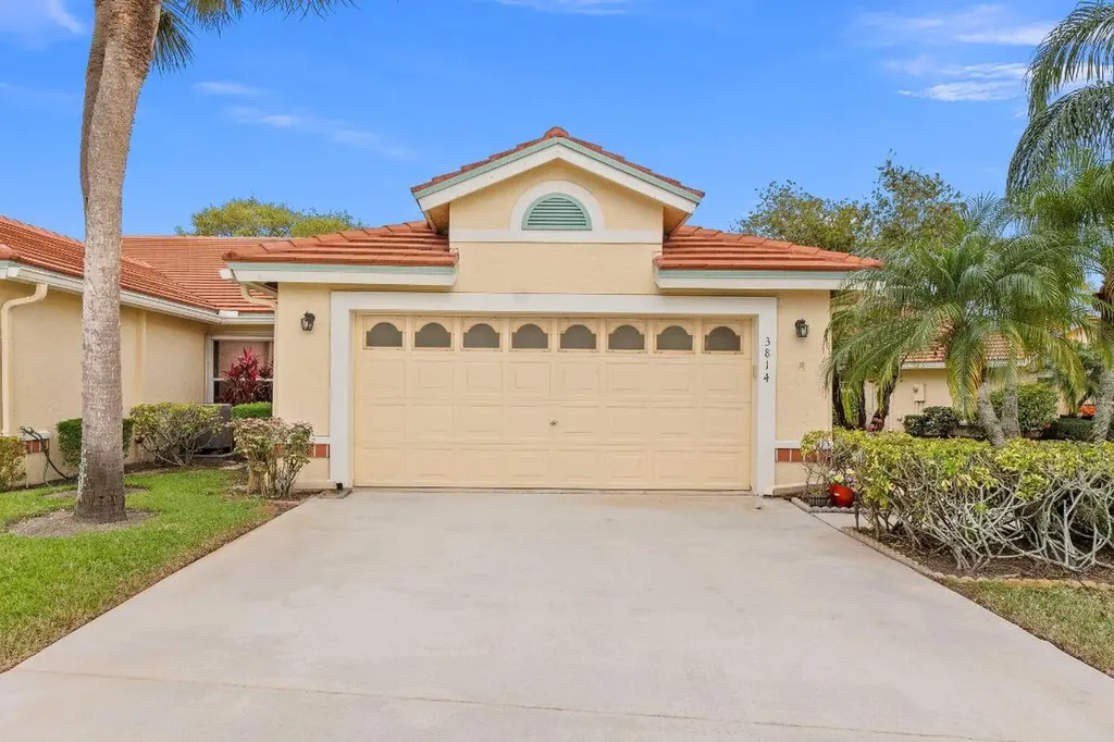 3814 SW Whispering Sound Drive Palm City FL 34990