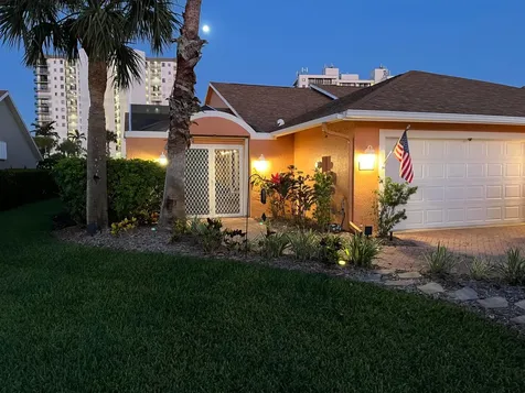 209 River Walk Hutchinson Island FL 34949