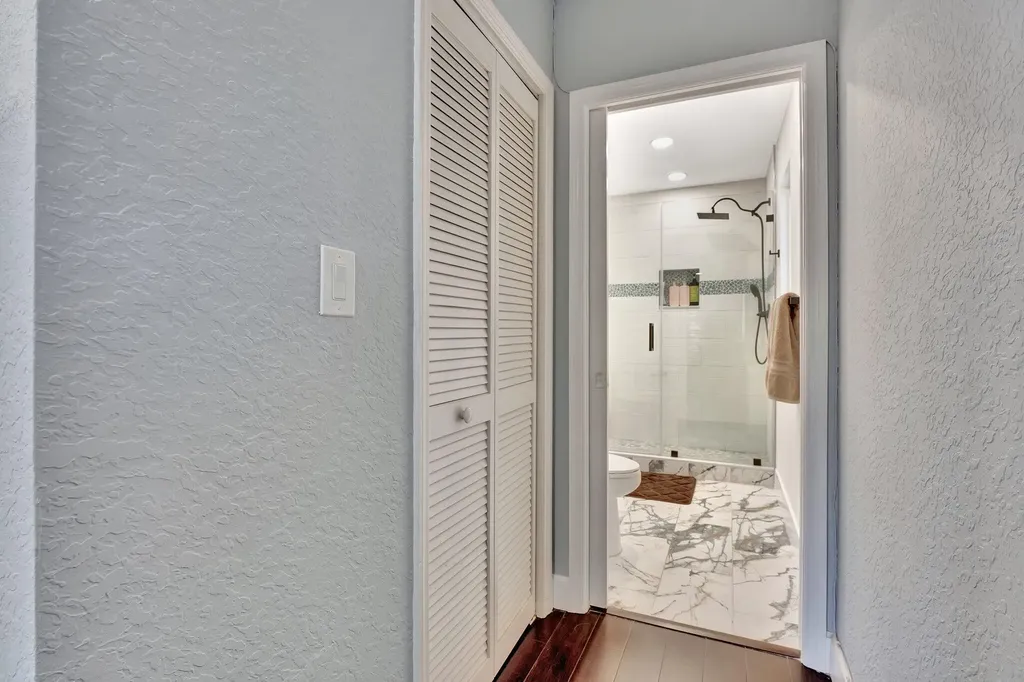 6131 NW 30th Avenue Boca Raton FL 33496