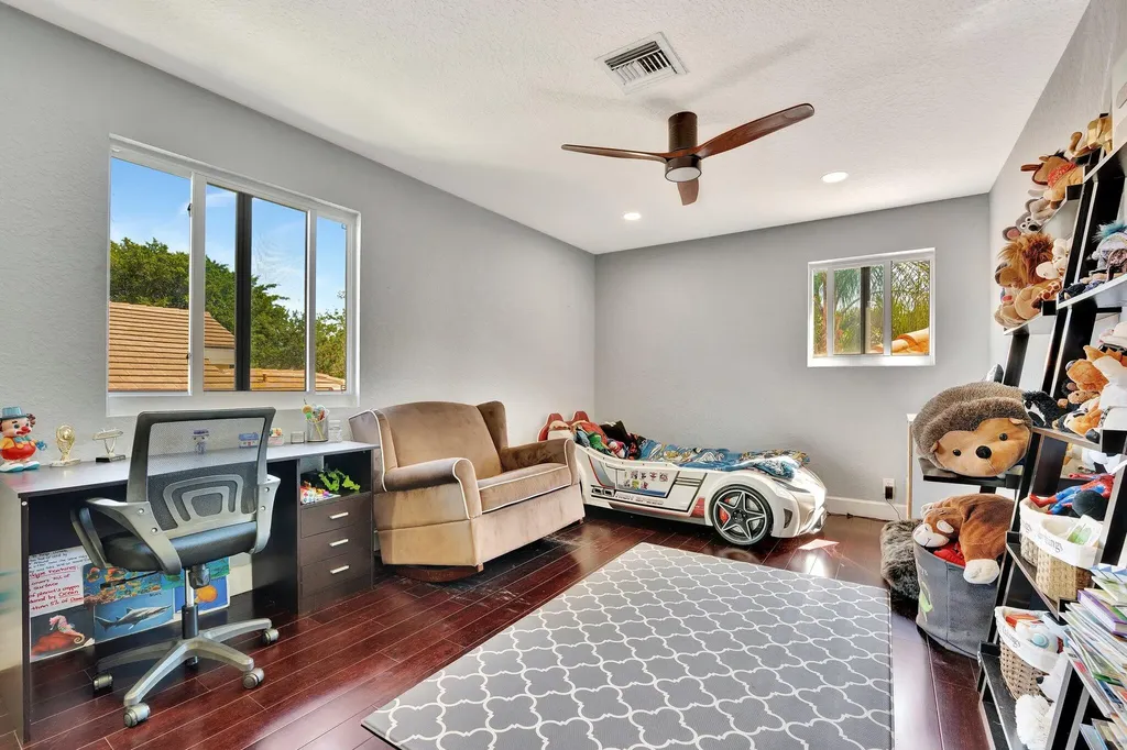 6131 NW 30th Avenue Boca Raton FL 33496