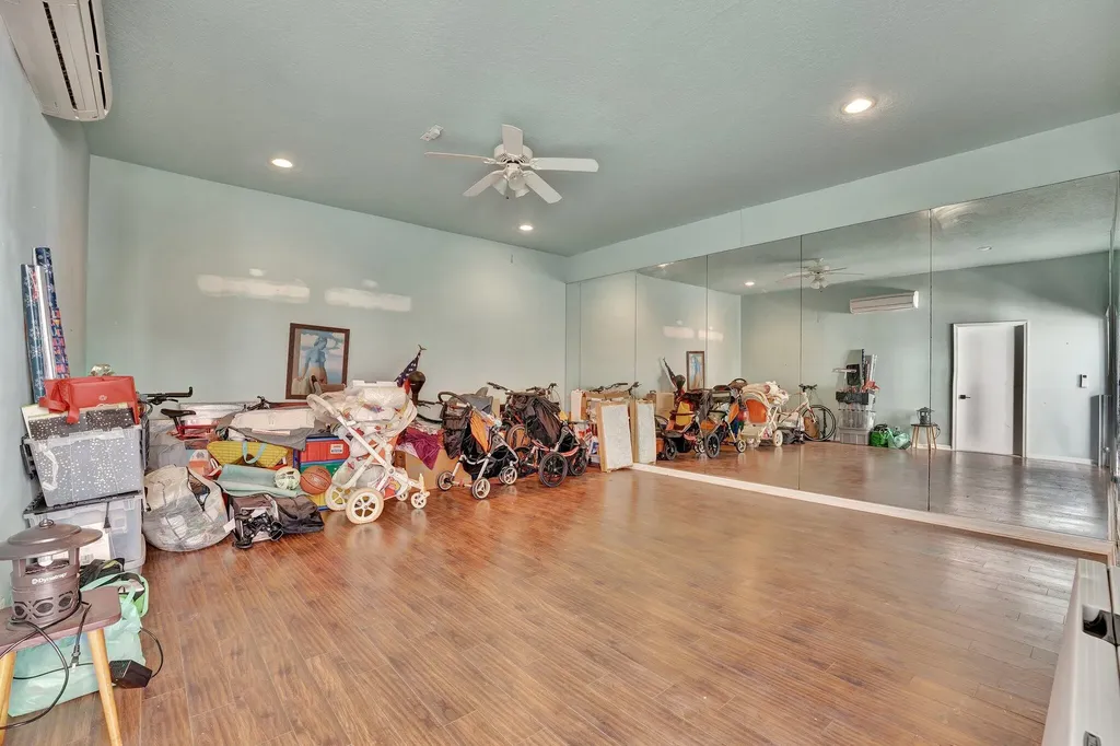 6131 NW 30th Avenue Boca Raton FL 33496