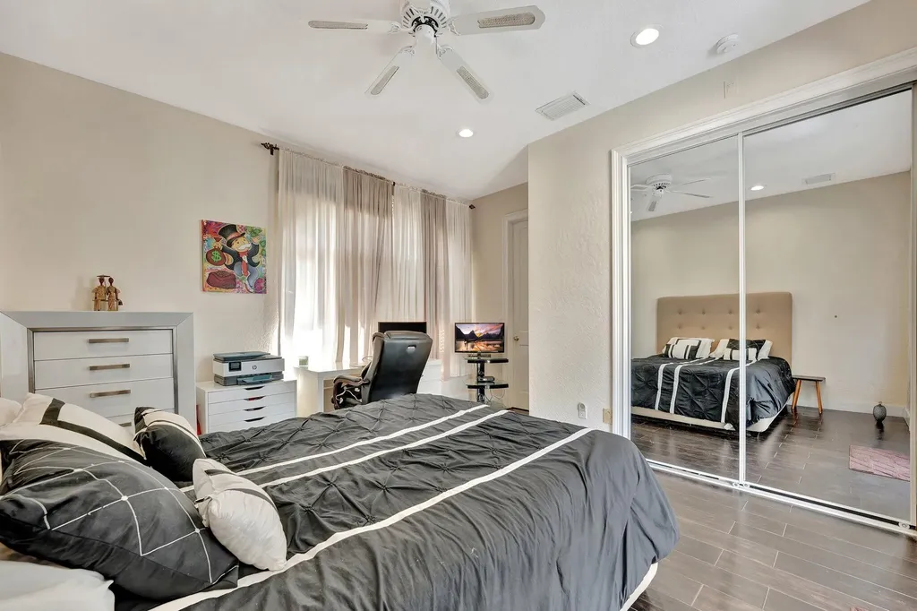 6131 NW 30th Avenue Boca Raton FL 33496