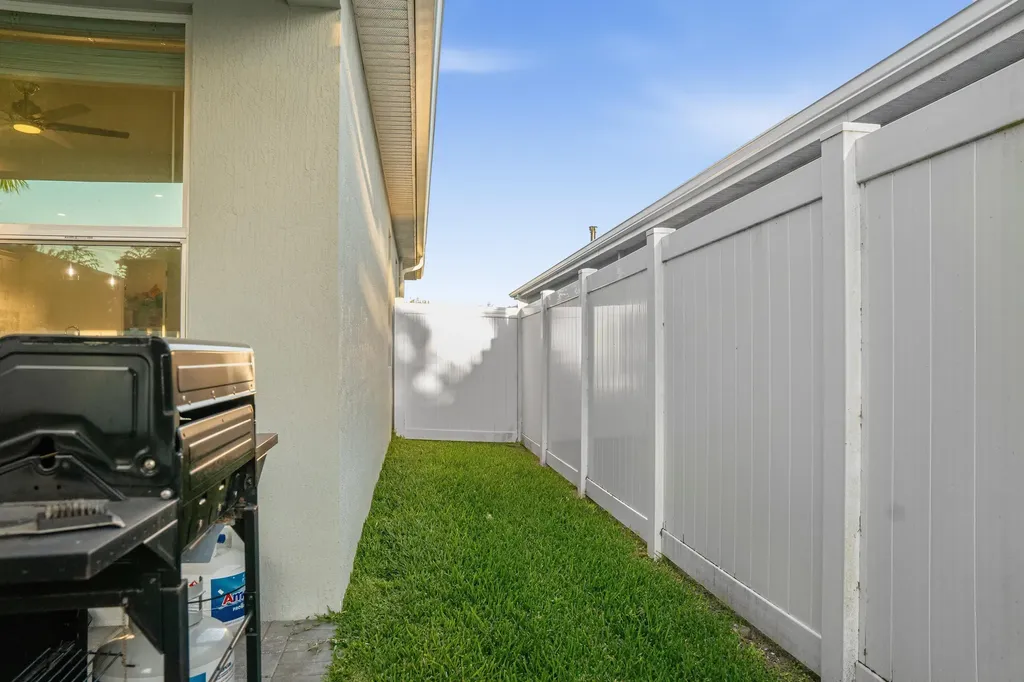 10724 SW Gloriana Street Port St Lucie FL 34987