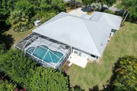 932 Sweetbay Avenue Sebastian FL 32958