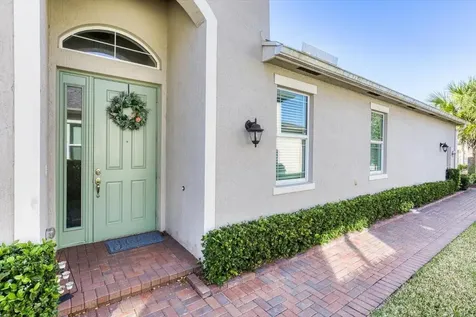 12802 SW Lake Fern Circle Port St Lucie FL 34987