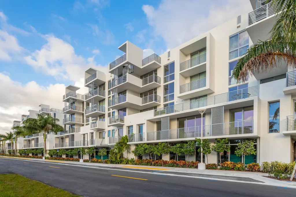 111 SE 1st Avenue Delray Beach FL 33444