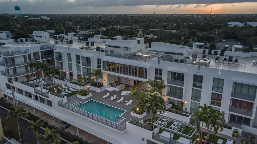 111 SE 1st Avenue Delray Beach FL 33444