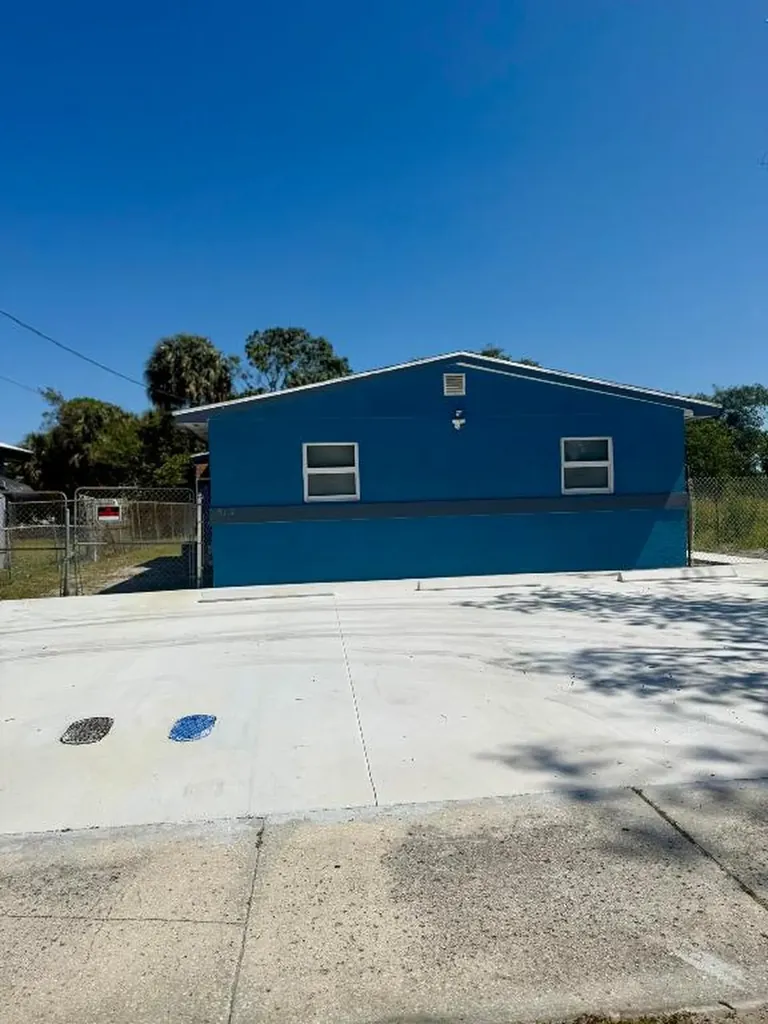 510 N 21st Street Fort Pierce FL 34950