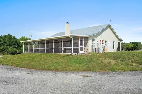 6105 Carlton Road Port St Lucie FL 34987