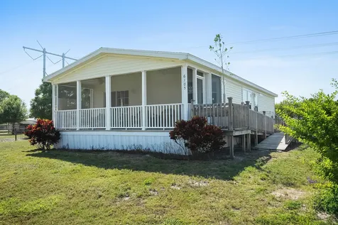 6105 Carlton Road Port St Lucie FL 34987