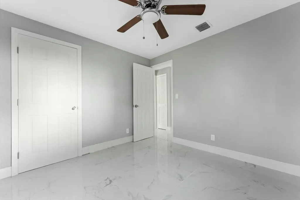 157 NE 6th Court Deerfield Beach FL 33441