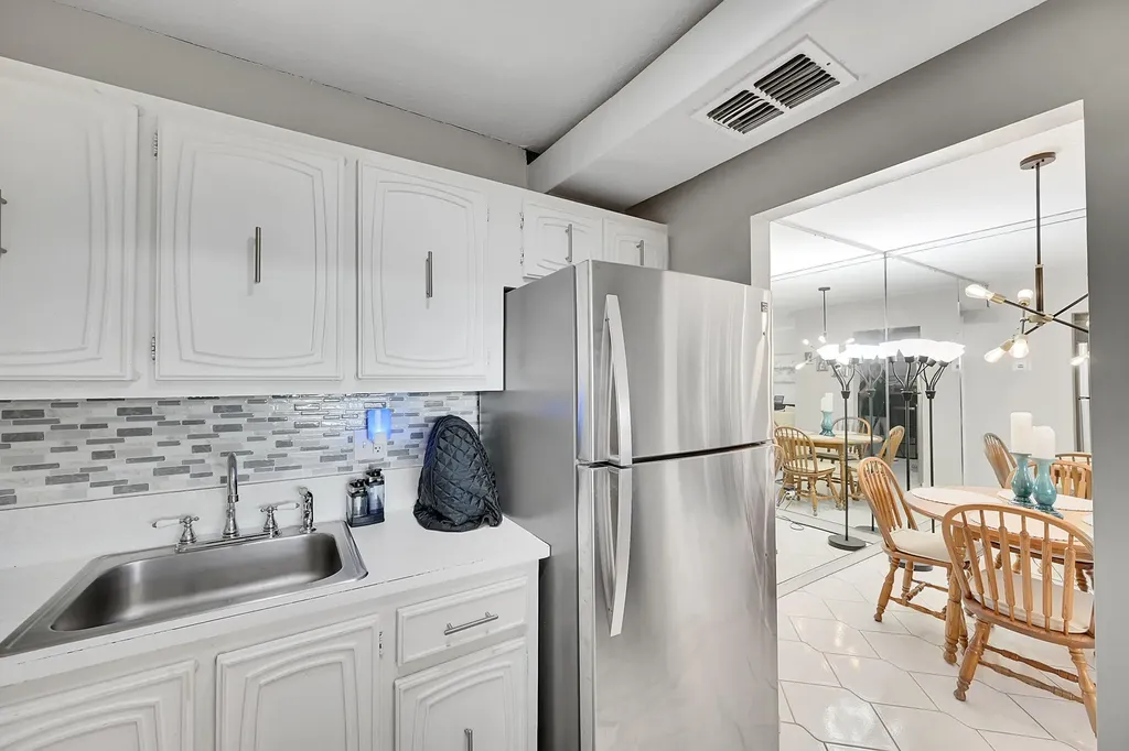 632 Snug Harbor Drive Boynton Beach FL 33435