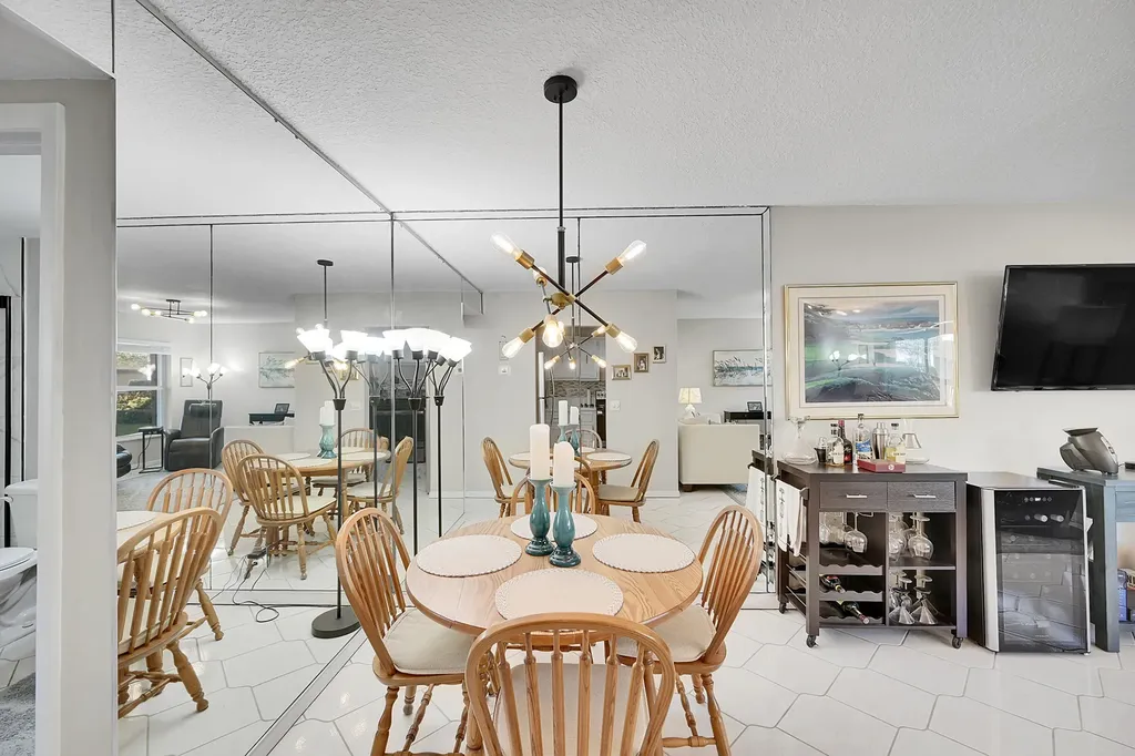 632 Snug Harbor Drive Boynton Beach FL 33435