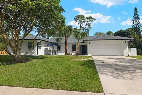 12151 Old Country Road N Wellington FL 33414