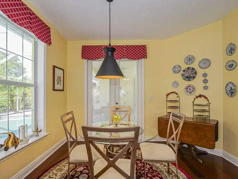 5873 Pine Ridge Circle Vero Beach FL 32967