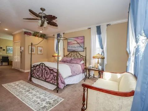 5873 Pine Ridge Circle Vero Beach FL 32967