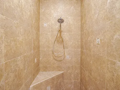 5873 Pine Ridge Circle Vero Beach FL 32967