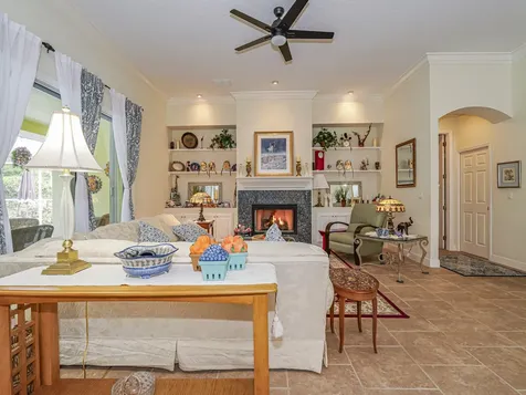 5873 Pine Ridge Circle Vero Beach FL 32967
