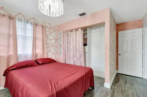 87 Pheasant Run Boulevard West Palm Beach FL 33415