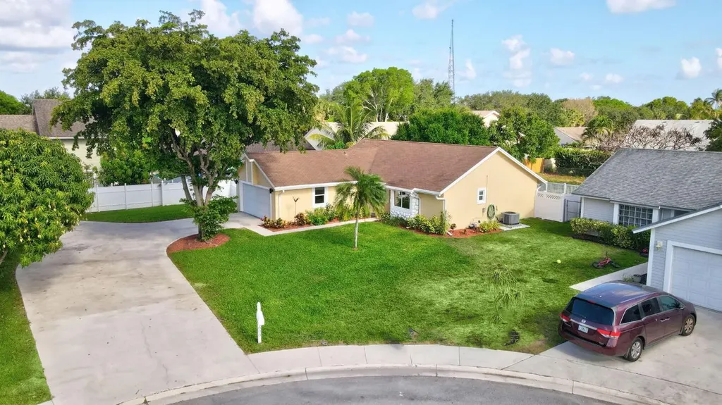 1800 Banyan Creek Circle N Boynton Beach FL 33436